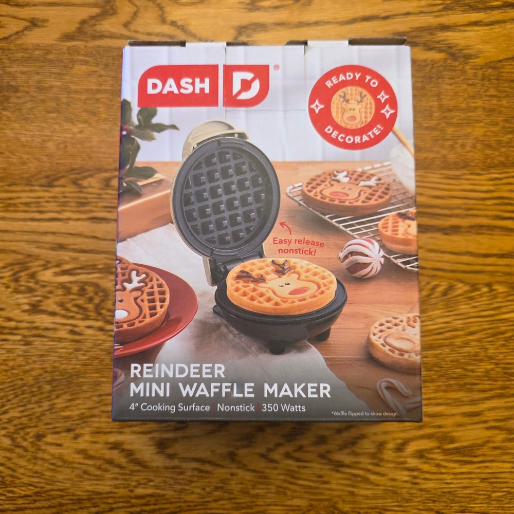 Dash Reindeer‎ Mini Waffle Maker 4" Nonstick Holiday Christmas Baking Gift